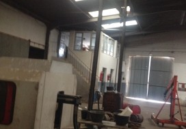 A VENDRE LOCAL INDUSTR 2200 M2 TUN SUD