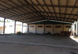 A LOUER LOCAL A GROMBALIA 4700 M2