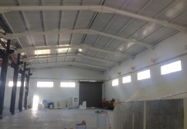 A VENDRE LOCAL 1200/2700 M2 TUN SUD