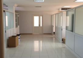 A LOUER LOCAL INDUSTR 1800 M2 TUNIS SUD