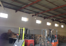 A LOUER DEPOT 1500 M2 TUNIS OUEST