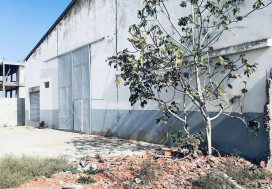 A V DEPOT 800/1500 M2 TUNIS SUD