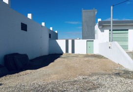 A LOUER 2 LOCAUX 1400 M2 TUN OUEST