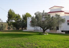 AA VENDRE VILLA DE MAITRE TUNIS OUEST