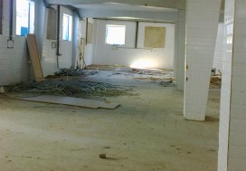 A LOUER LOCAL 3200 M2 K SAID