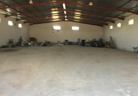 A LOUER DEPOT CHARP 1100 M2 TUNIS SUD
