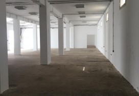 A LOUER DEPOT DALLE 600 M2 TUNIS SUD
