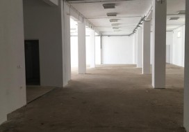 A LOUER DEPOT DALLE 600 M2 TUNIS SUD