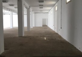 A LOUER DEPOT DALLE 600 M2 TUNIS SUD