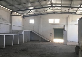 A LOUER LOCAL 430/950 M2 TUNIS SUD
