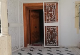 A LOUER VILLA 2S8 400 M2 ENNASR