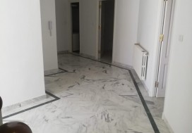 A LOUER VILLA 2S8 400 M2 ENNASR