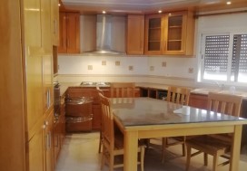 A LOUER VILLA 2S8 400 M2 ENNASR