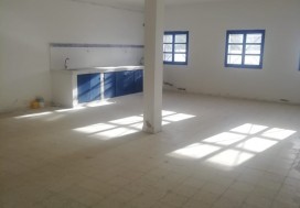 A LOUER LOCAL 1200/1500 M2 MONASTIR SUD