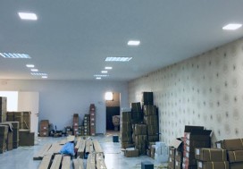 A VENDRE LOCAL 575 M2 3 NIV SOUKRA