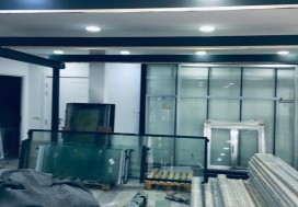 A VENDRE LOCAL 575 M2 3 NIV SOUKRA