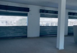 A LOUER LOCAL COMMERCIAL 716 M2 MNIHLA