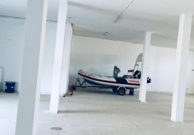 A LOUER LOCAL COMMERCIAL 716 M2 MNIHLA
