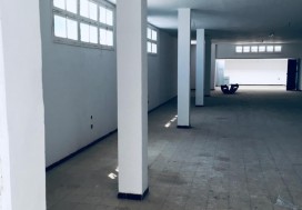 A LOUER LOCAL INDUSTR 4000 M2 CHARGUIA