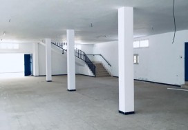 A LOUER LOCAL INDUSTR 4000 M2 CHARGUIA