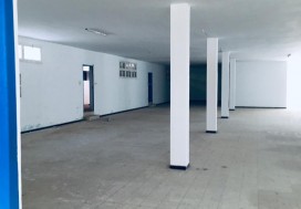 A LOUER LOCAL INDUSTR 4000 M2 CHARGUIA