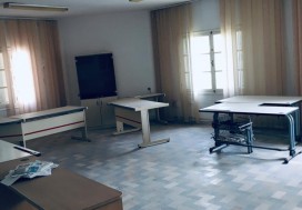 A VENDRE LOCAL 2700/10000 M2 RADES