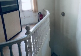 A VENDRE LOCAL 2700/10000 M2 RADES