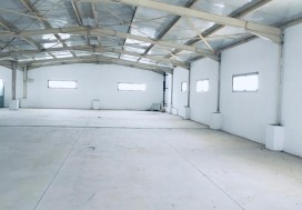 A LOUER LOCAL EN ETAGES 2240 M2 TU SUD