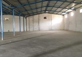 A LOUER DEPOT 2600 M2 TU OUEST