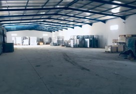 A VENDRE LOCAL 1800/5000 M2 BIZERTE SUD