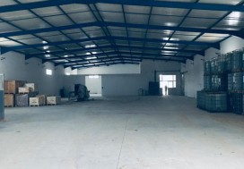 A VENDRE LOCAL 1800/5000 M2 BIZERTE SUD