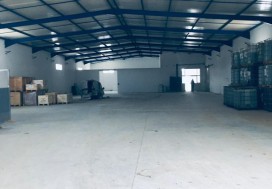 A VENDRE LOCAL 1800/5000 M2 BIZERTE SUD