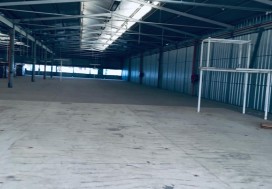 A VENDRE LOCAL 8115/28624 M2 TU OUEST