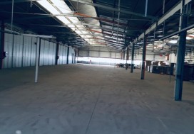 A VENDRE LOCAL 8115/28624 M2 TU OUEST