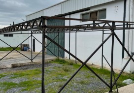 A V LOCAL 1250/4400 M2 TUN OUEST