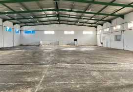 A V LOCAL 1250/4400 M2 TUN OUEST