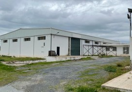 A V LOCAL 1250/4400 M2 TUN OUEST