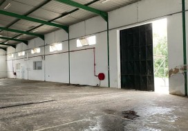 A V LOCAL 1250/4400 M2 TUN OUEST