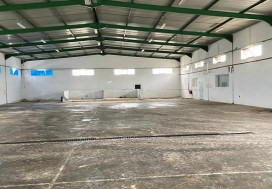 A V LOCAL 1250/4400 M2 TUN OUEST