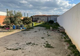 A V LOCAL CONSTR METAL 4750 M2 TUN SUD
