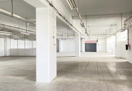 A LOUER LOCAL 3900 M2 TUNIS OUEST