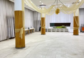 A LOUER LOCAL 1400 EXT A 3500 M2 LAC