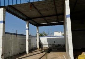 A LOUER LOCAL 4300 M2/1HA TU SUD
