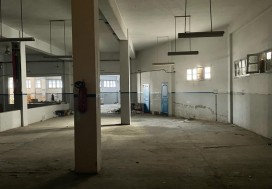 A VENDRE LOCAL 2461/3517 M2 TUNIS SUD