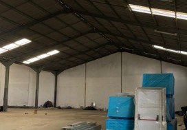A LOUER DEPOT 1800 M2 TU SUD