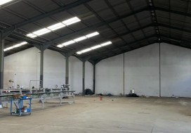 A LOUER DEPOT 1800 M2 TU SUD