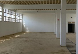 A VENDRE LOCAL 3470/3366 M CHARGUIA