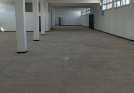 A VENDRE LOCAL 3470/3366 M CHARGUIA