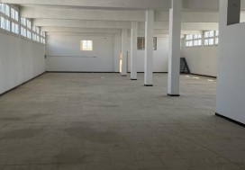 A VENDRE LOCAL 3470/3366 M CHARGUIA