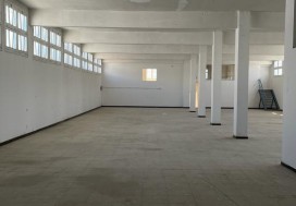 A VENDRE LOCAL 3470/3366 M CHARGUIA